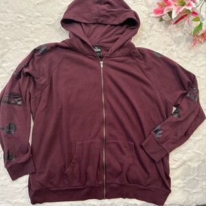 Disney Villains - Evil Witches Club Maroon Zip Up Hoodie (Wear/Flaws) - Size 3